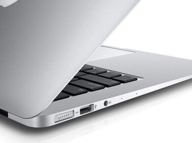 This refurbished MacBook Air is more than $700 off